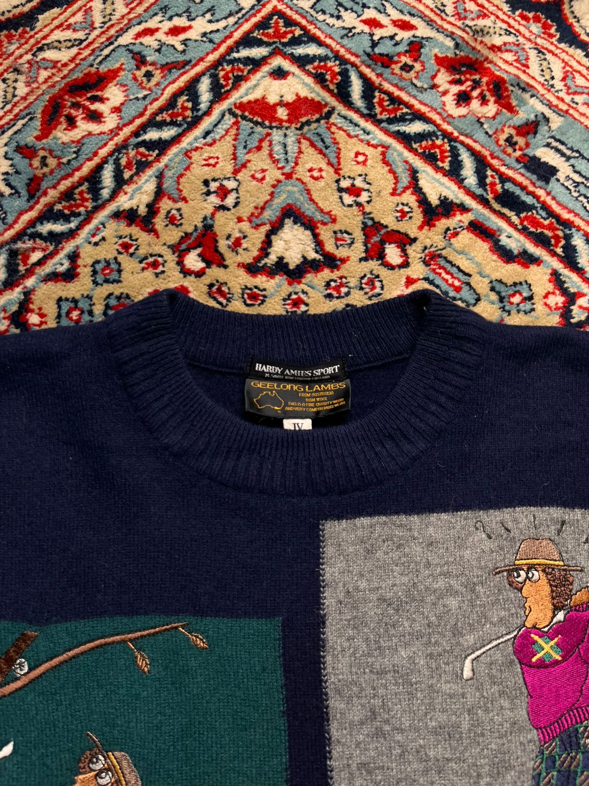 Hardy Amies Navy Blue Embroidered Lambswool Golf Cropped Crewneck Sweater