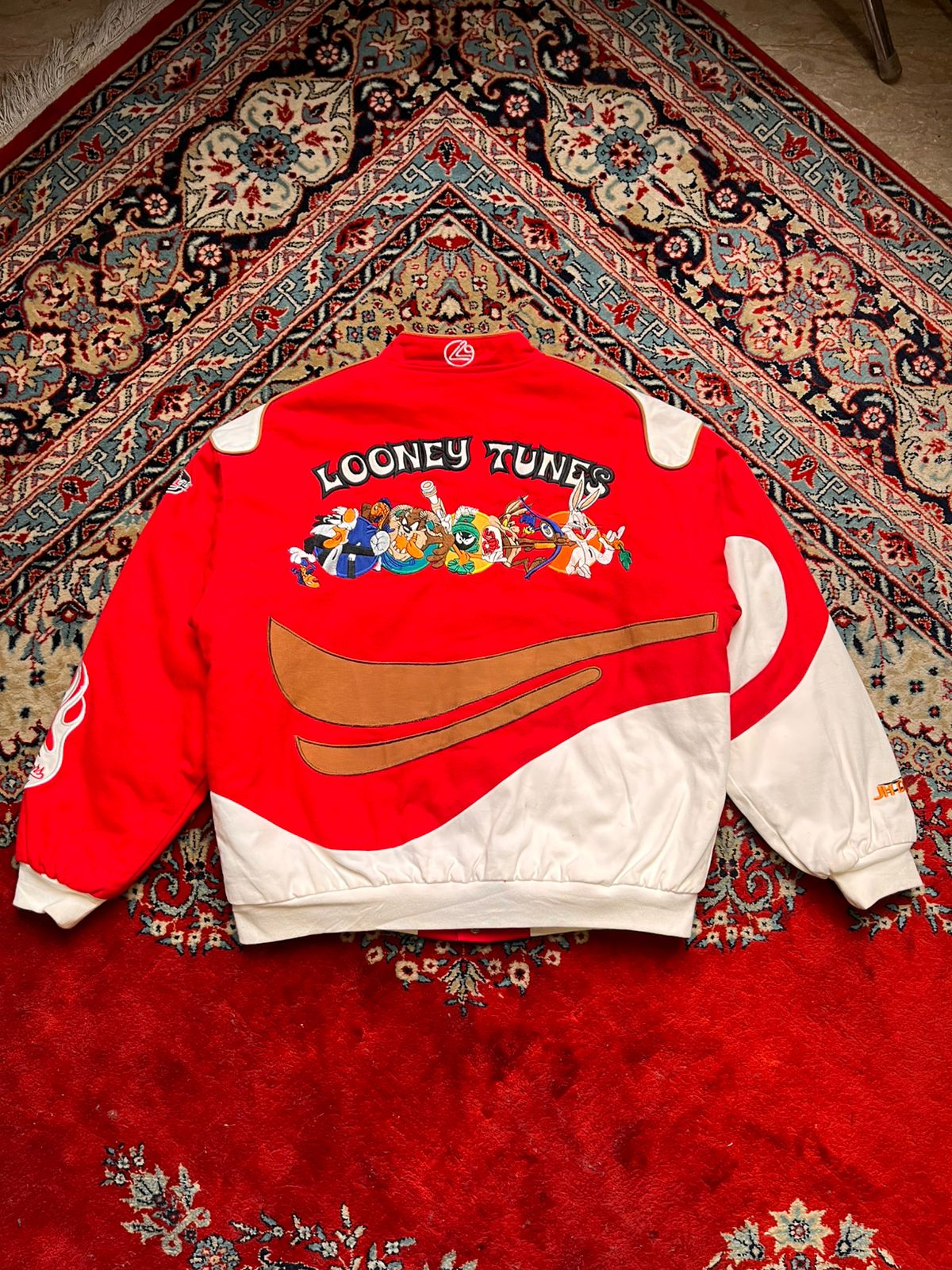 Vintage Lot 29 Looney Tunes Embroidered Relaxed Jacket