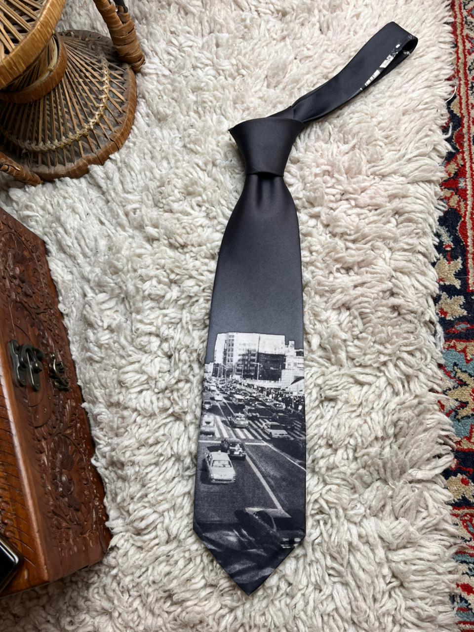 Debenhams Retro Black and White Photographic City Street Scene tie