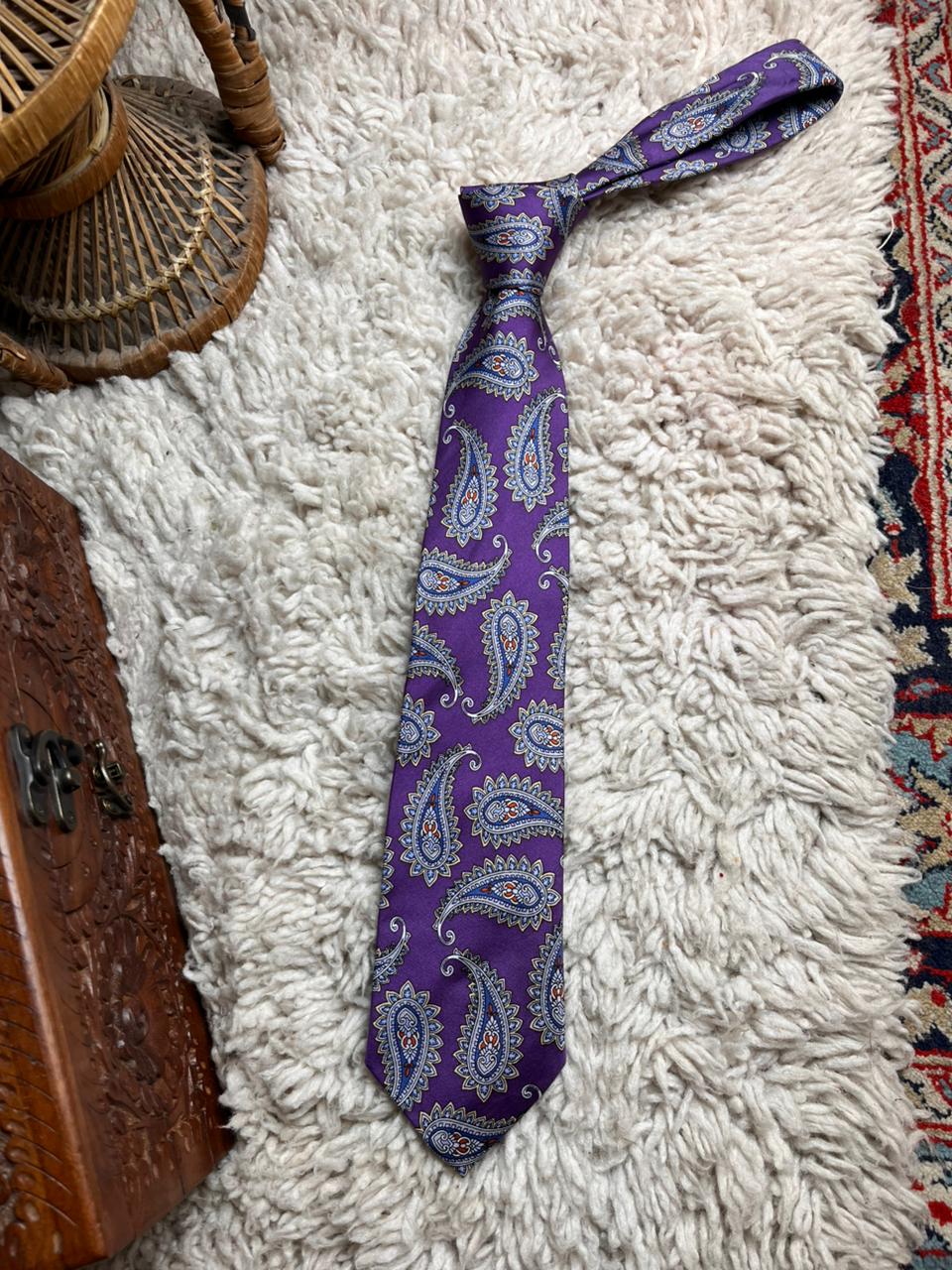 Dobell Black Label Royal Purple Silver Floral Pattern 100% Pure Silk Mens Tie