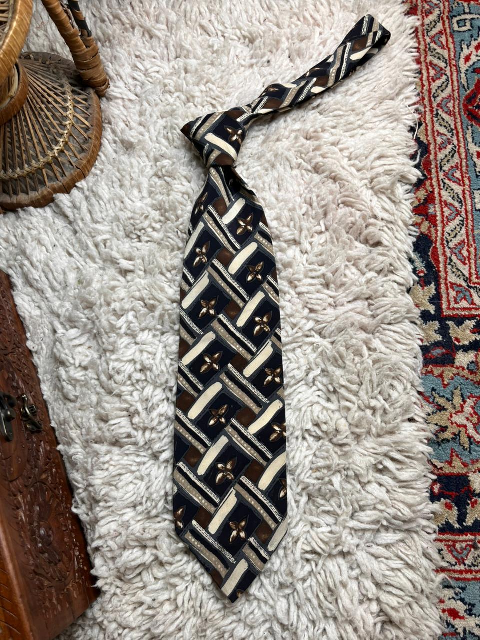 Made In Italy Brown Beige Floral Pattern 100% Silk Luxury Professional Mens Tie