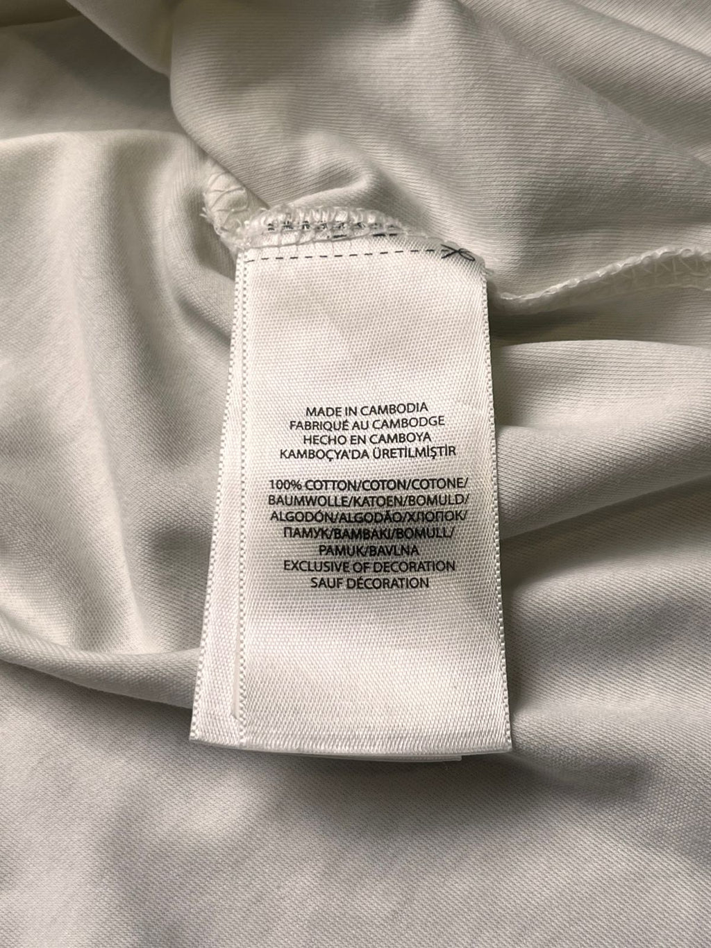 Nike Graphic Swoosh White TEE