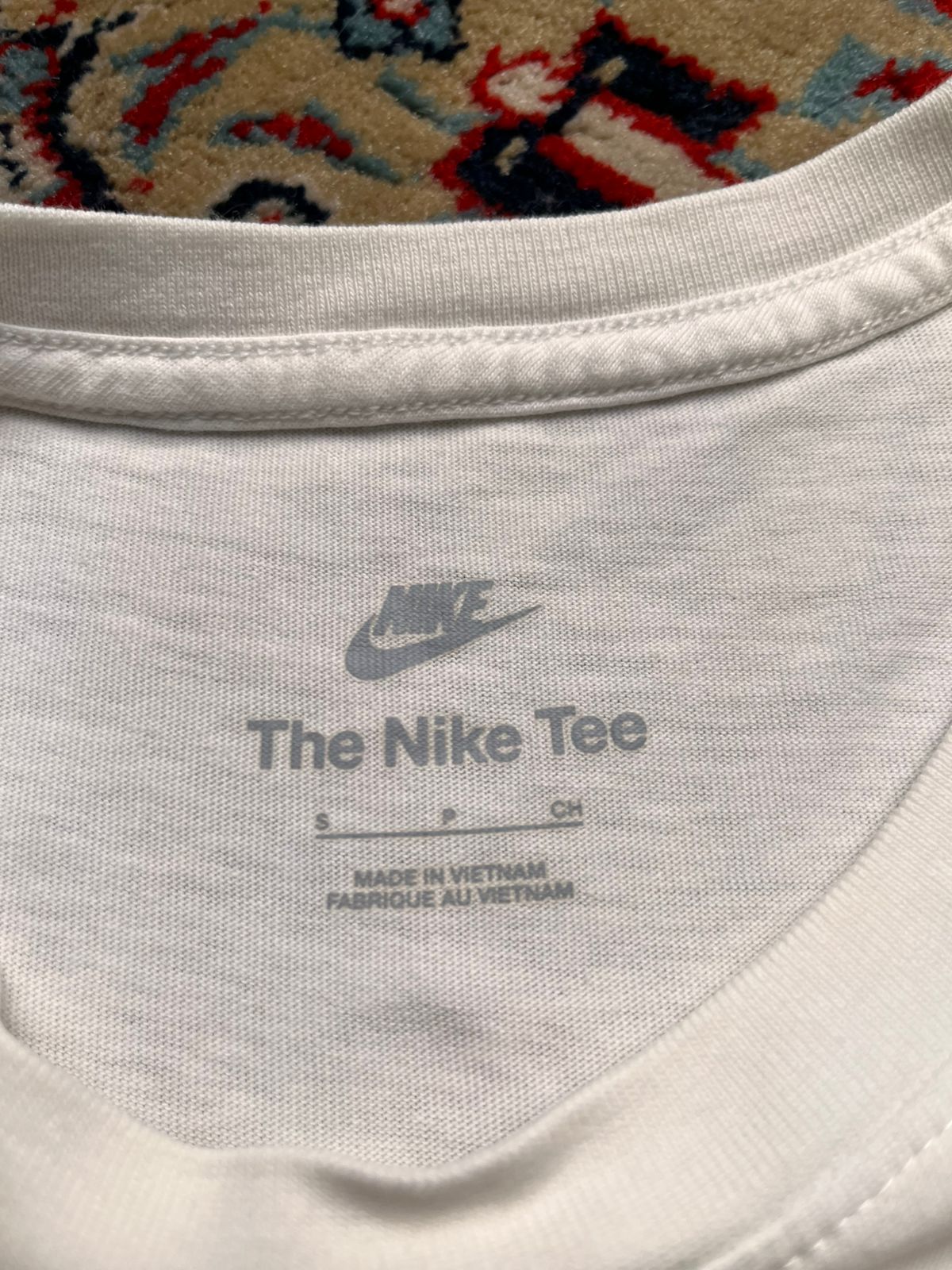 Nike Embroidered Swoosh Logo Cotton TEE