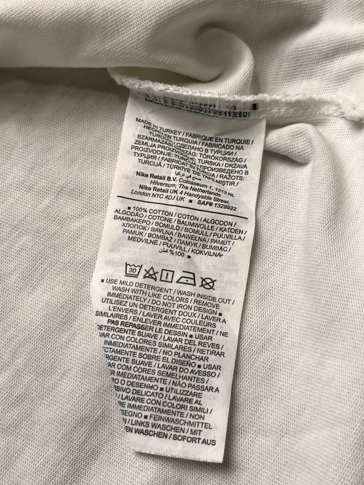 Nike Swoosh Heart Logo White Cotton TEE