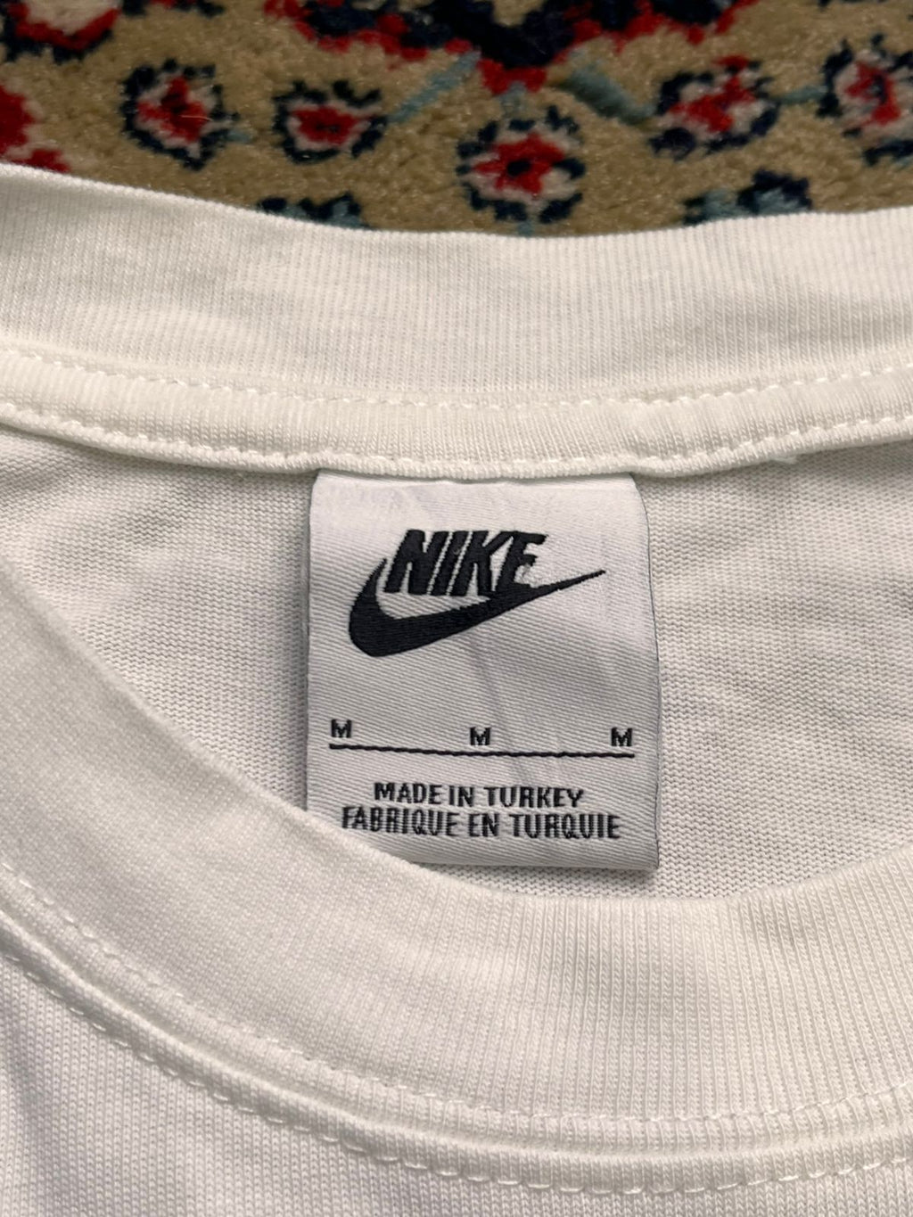 Nike Swoosh Heart Logo White Cotton TEE