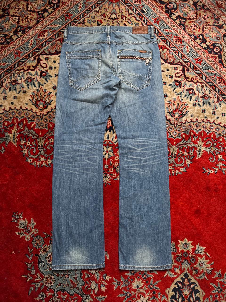 Mustang Cooper Blue Straight-BOOTCUT FIT NON STRETCH Jeans