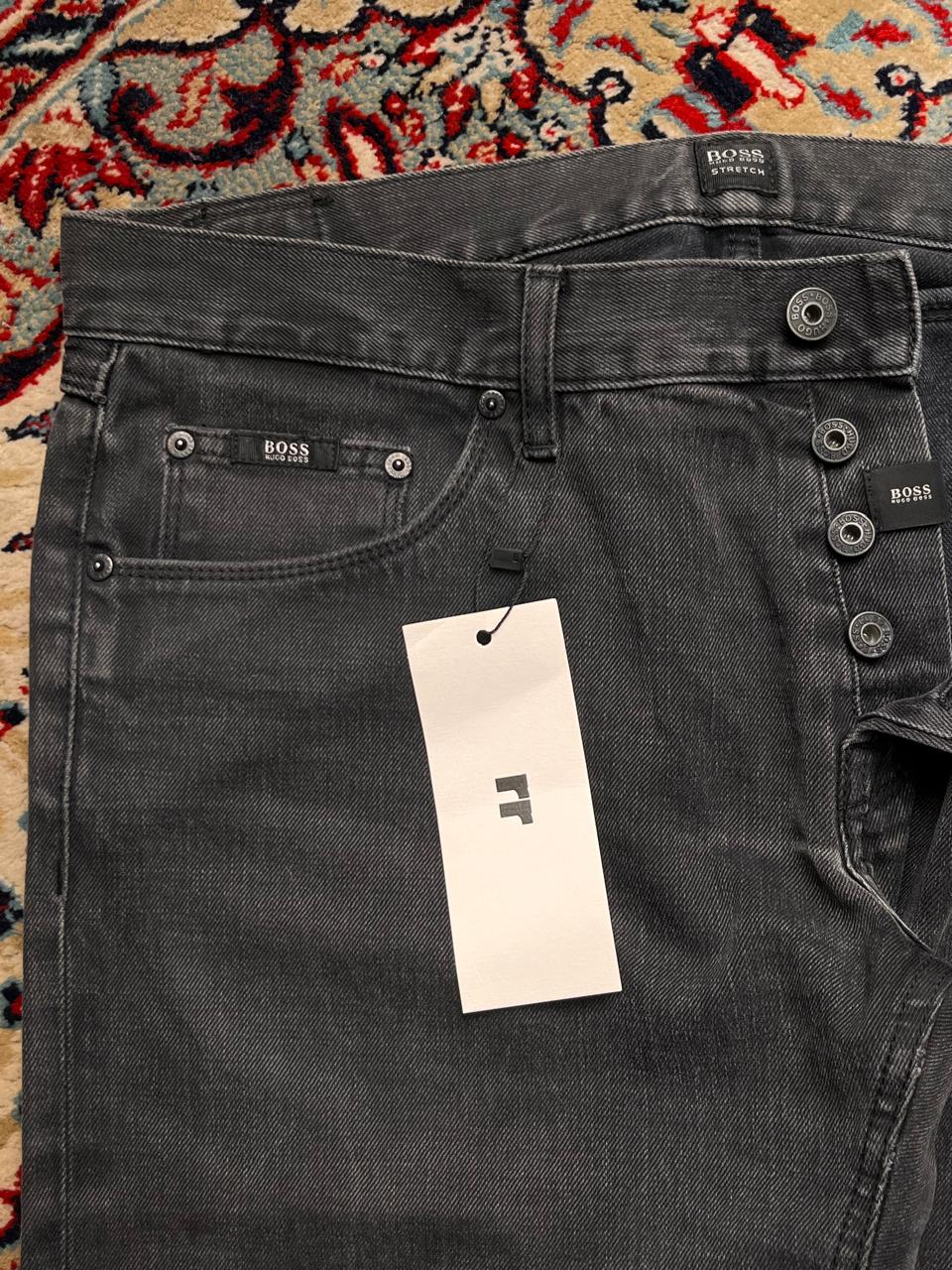 HUGO BOSS Washed Grayish-Black Straight FIT Denim Pants