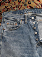 Levi's Blue Light Wash Straight Fit Denim Jeans - 28