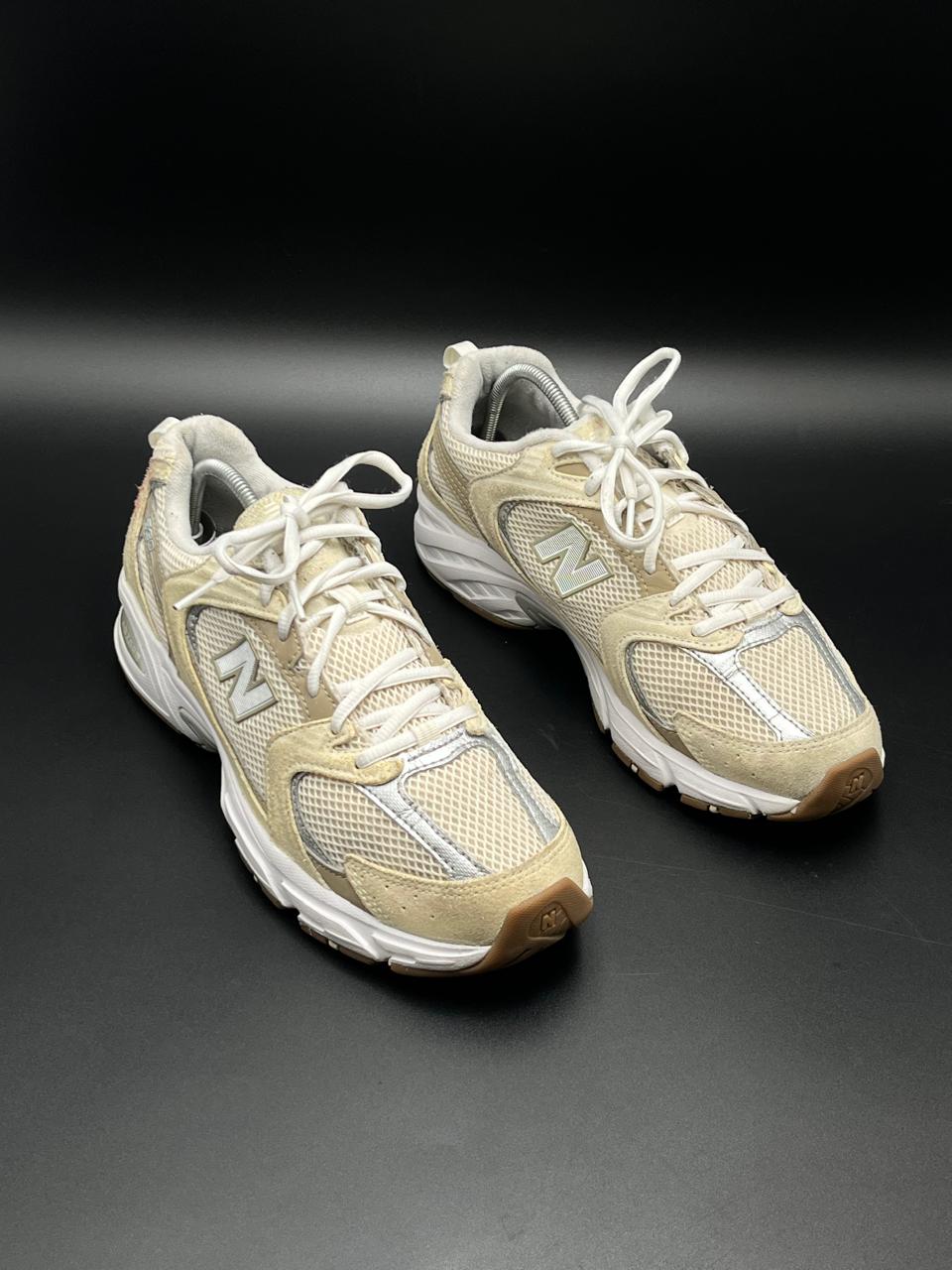 NEW BALANCE 530 BEIGE