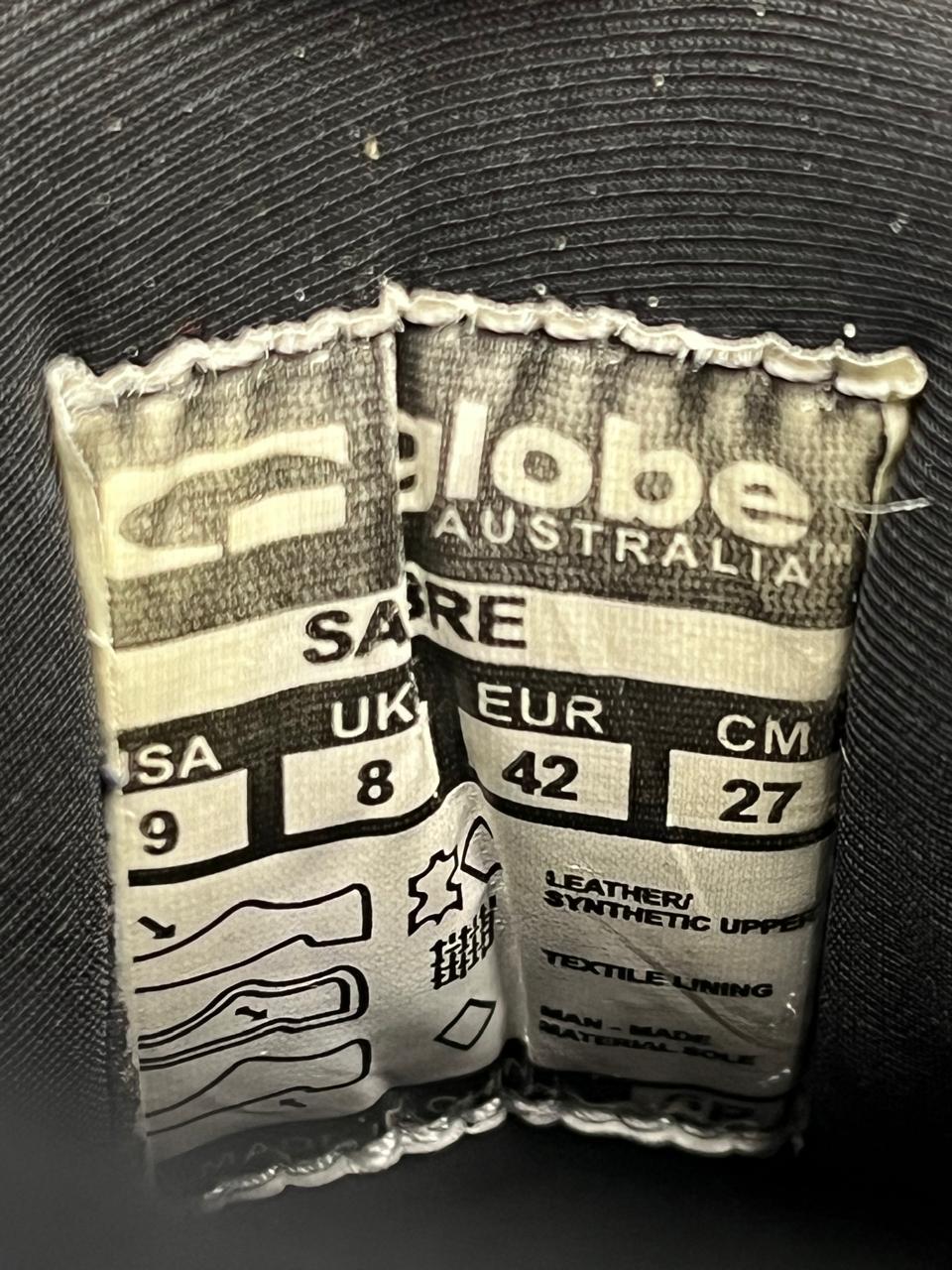 GLOBE SABRE SKATE SHOES