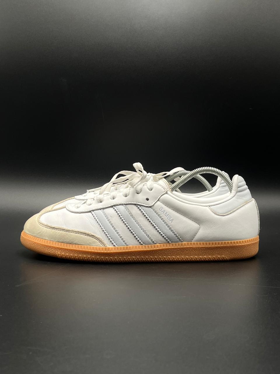 ADIDAS SAMBA WHITE/BLUE GUMSOLE