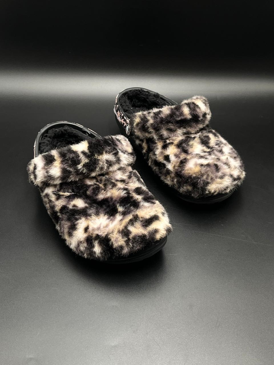 CROCS FAUX FUR INSIDE OUT
