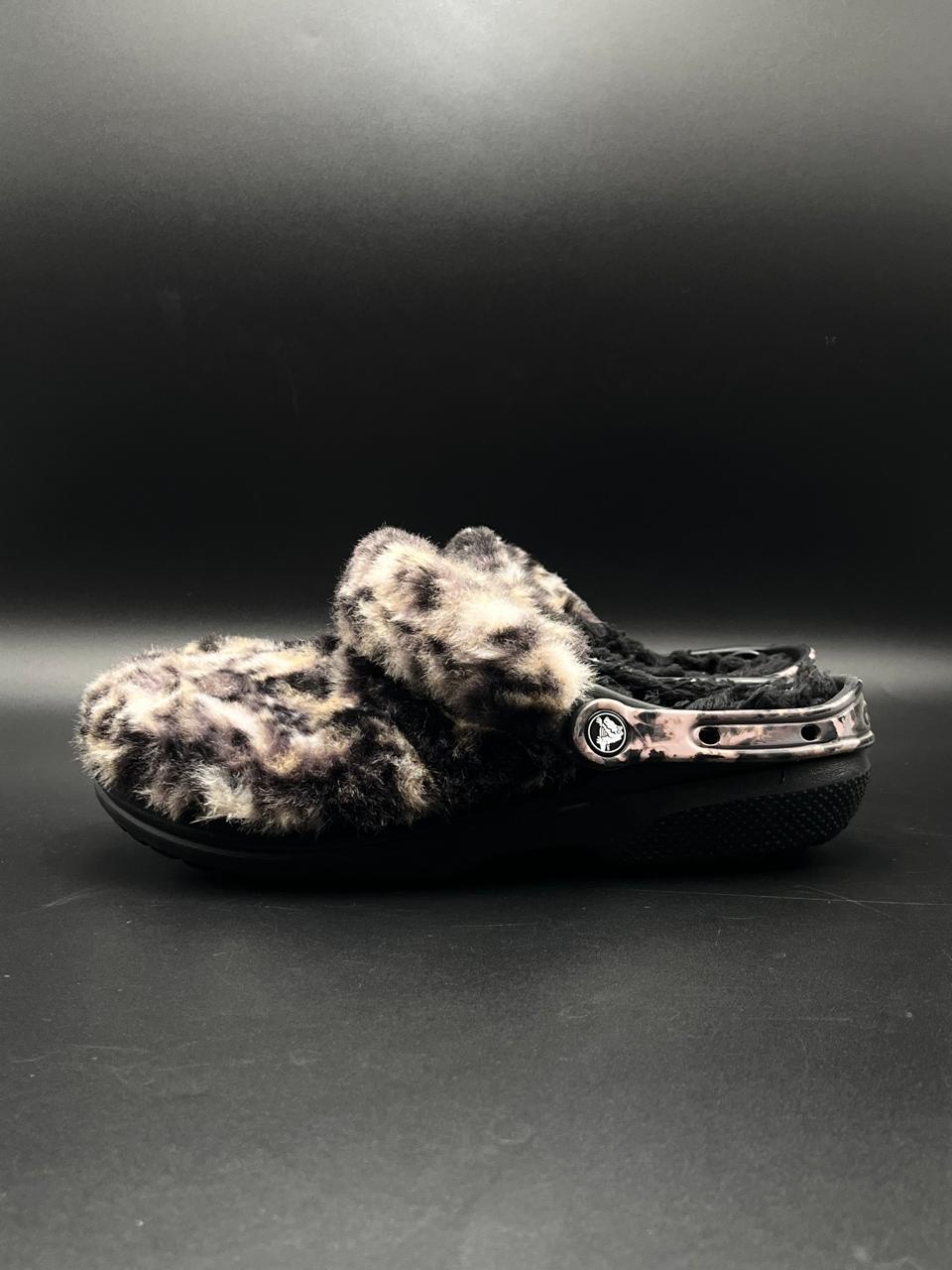 CROCS FAUX FUR INSIDE OUT