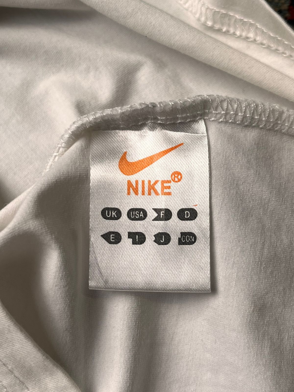 Nike Dri-Fit Graphic TEE