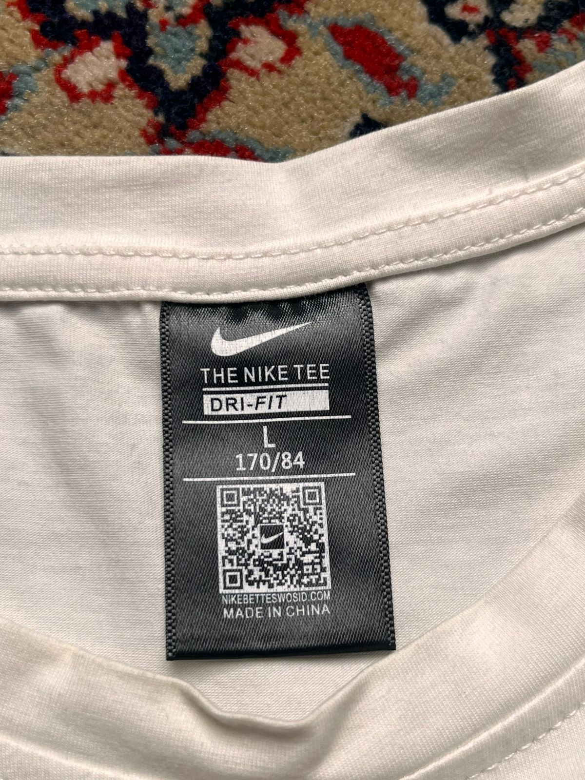 Nike Dri-Fit Graphic TEE