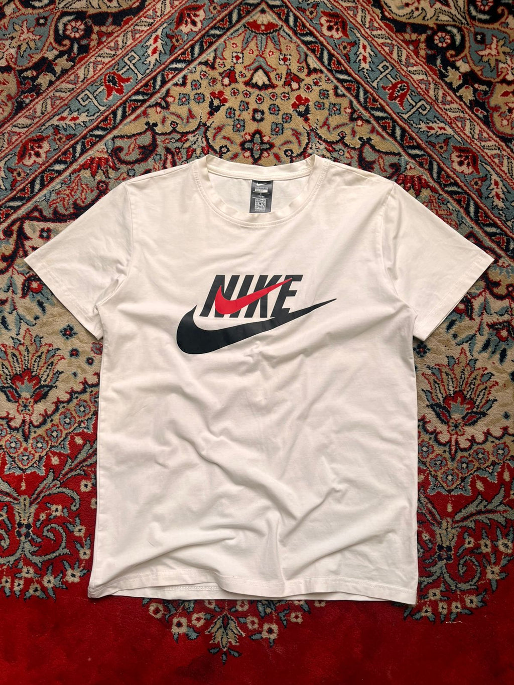 Nike Dri-Fit Graphic TEE
