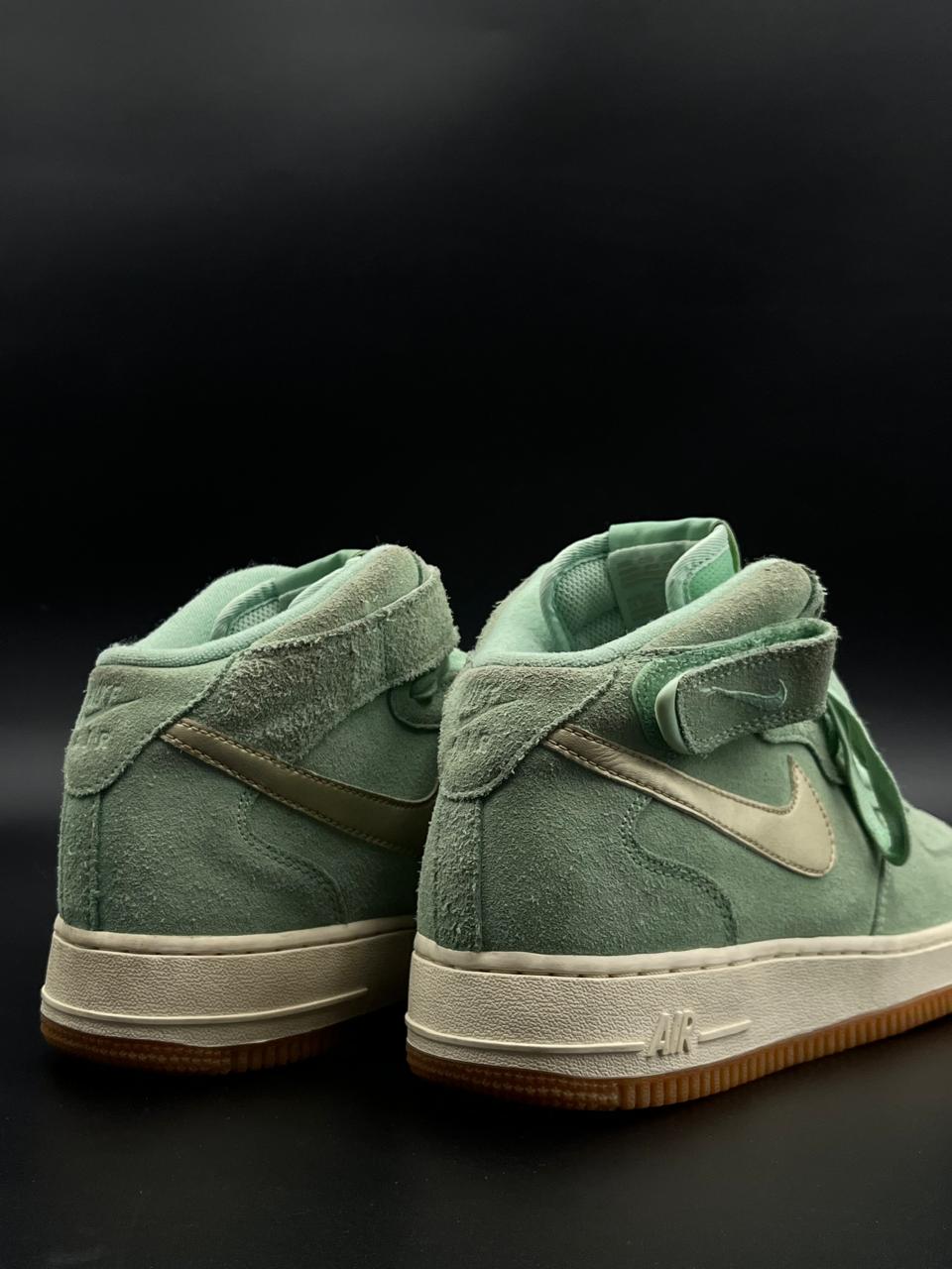 NIKE AIR FORCE 1 MID ENAMEL GREEN