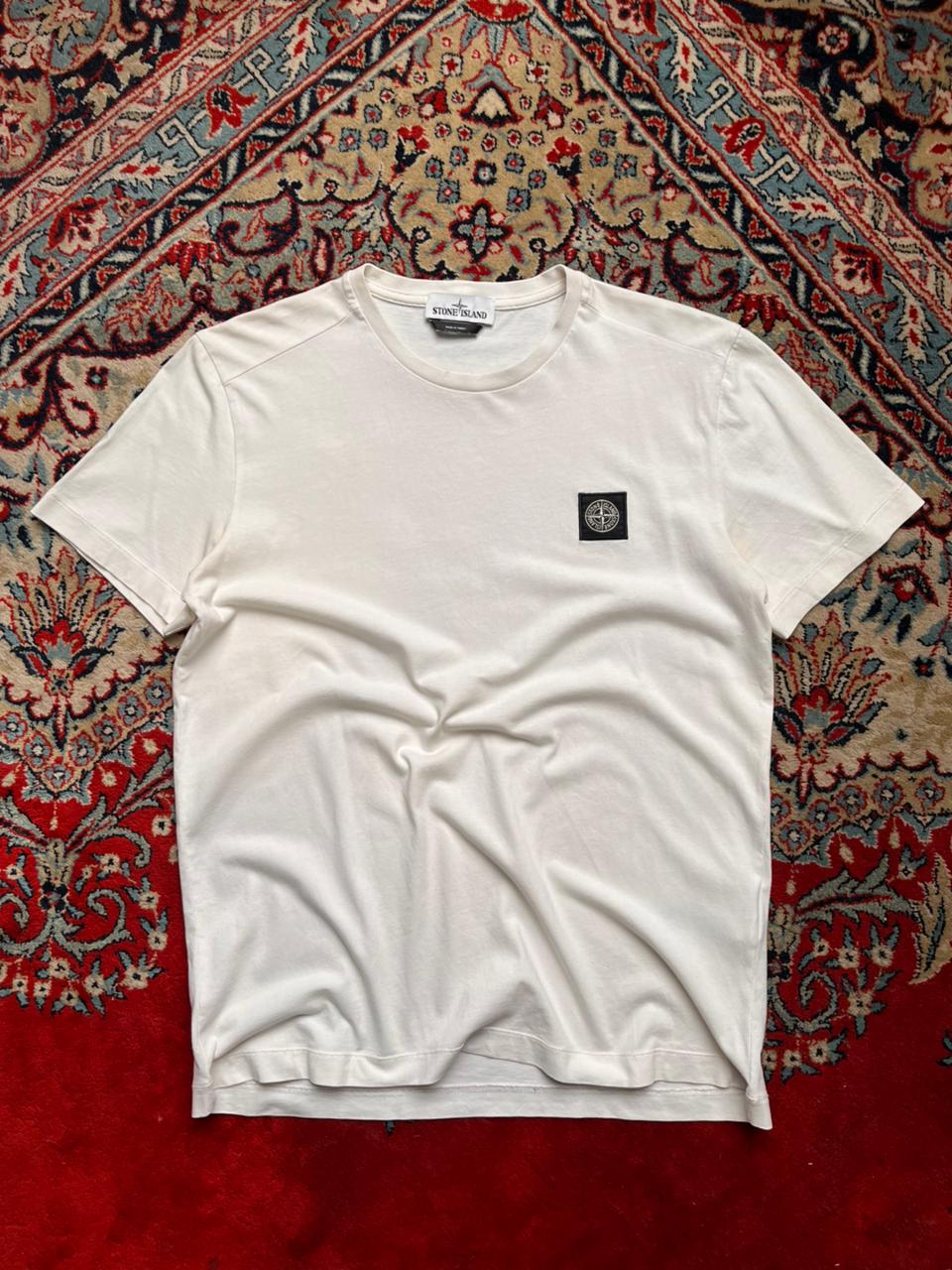 STONE ISLAND White Patch Logo CROPPED FIT TEE
