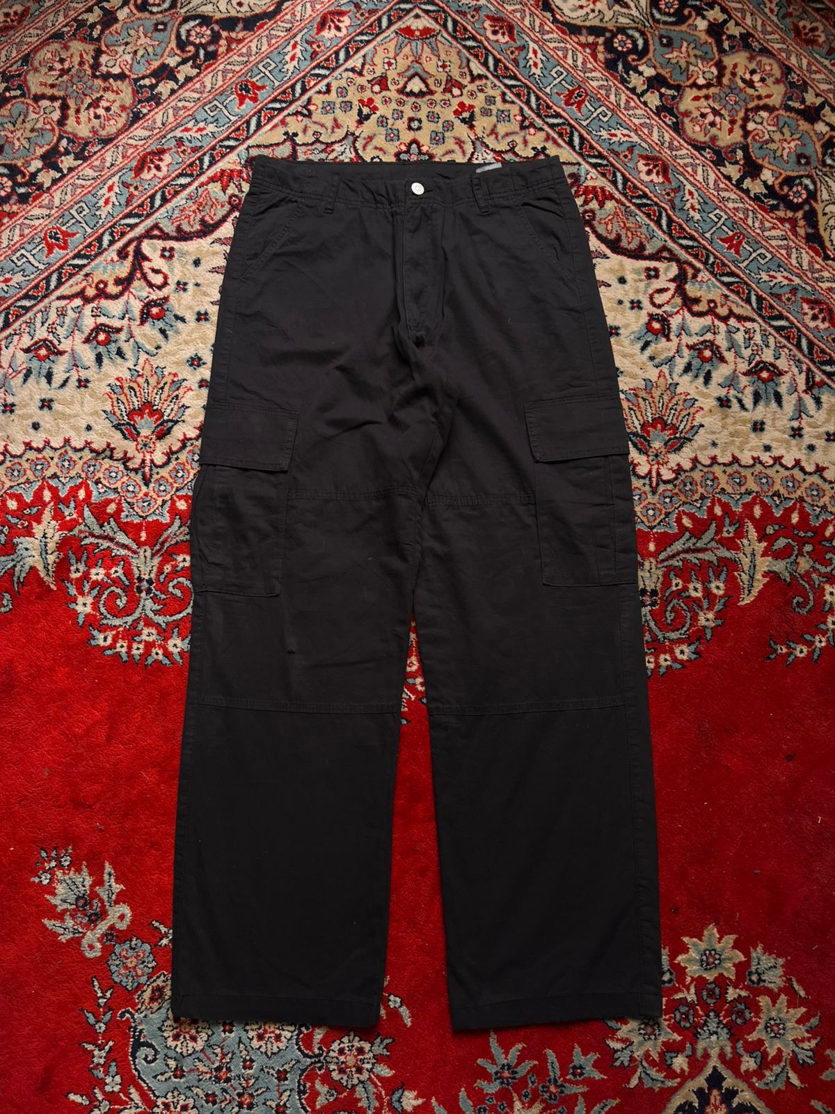 H&M Black Loose Fit Adjustable Cotton Cargo Pants - 30