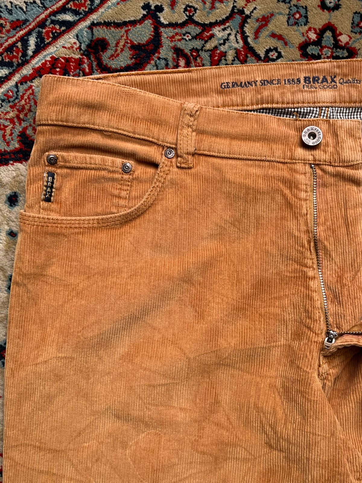 BRAX Cooper Corduroy Tan Camel Straight FIT Pants - 38