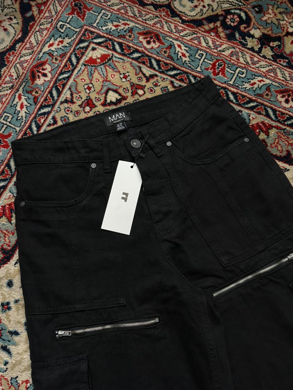 boohooMAN Black Super Baggy Denim Pants( converts to jorts)