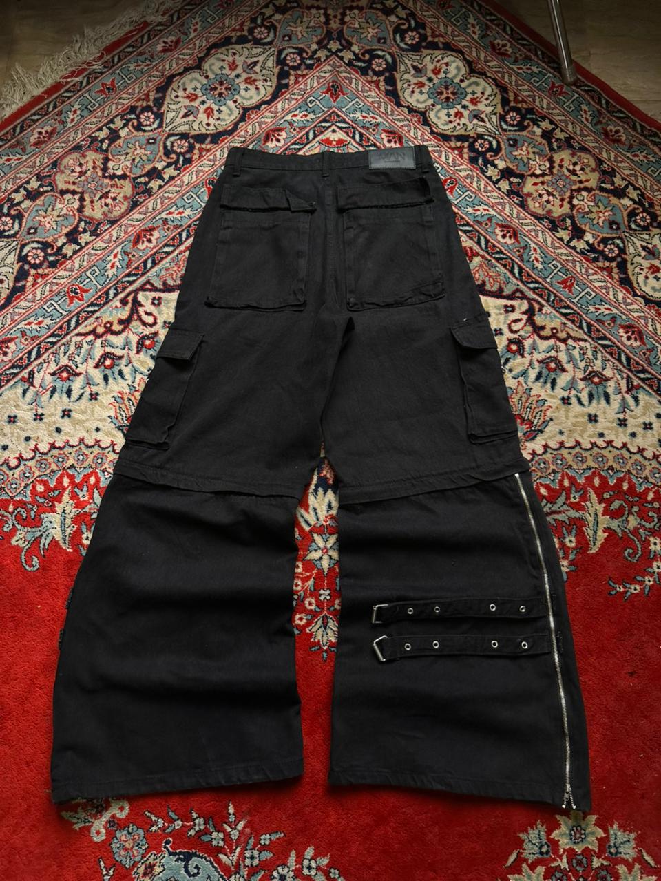 boohooMAN Black Super Baggy Denim Pants( converts to jorts)