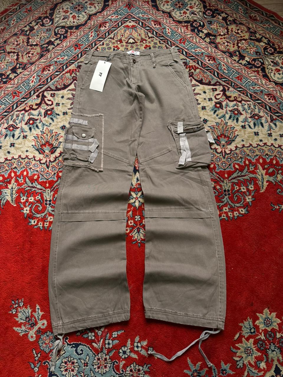 Ambitionfly Multi-Pocket Rigid Cargo Pants