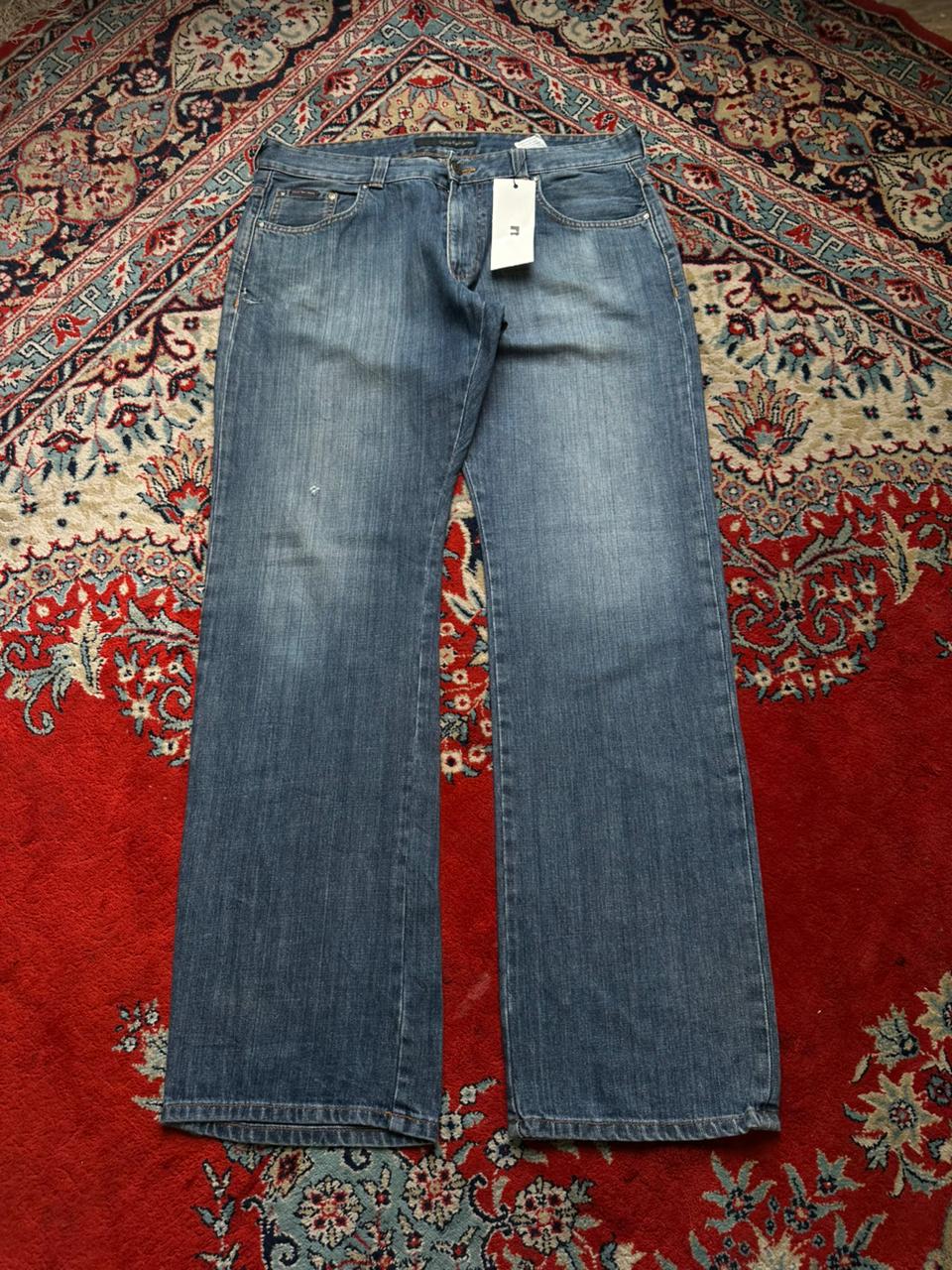 Calvin Klein Washed Blue Straight FIT Denim Jeans