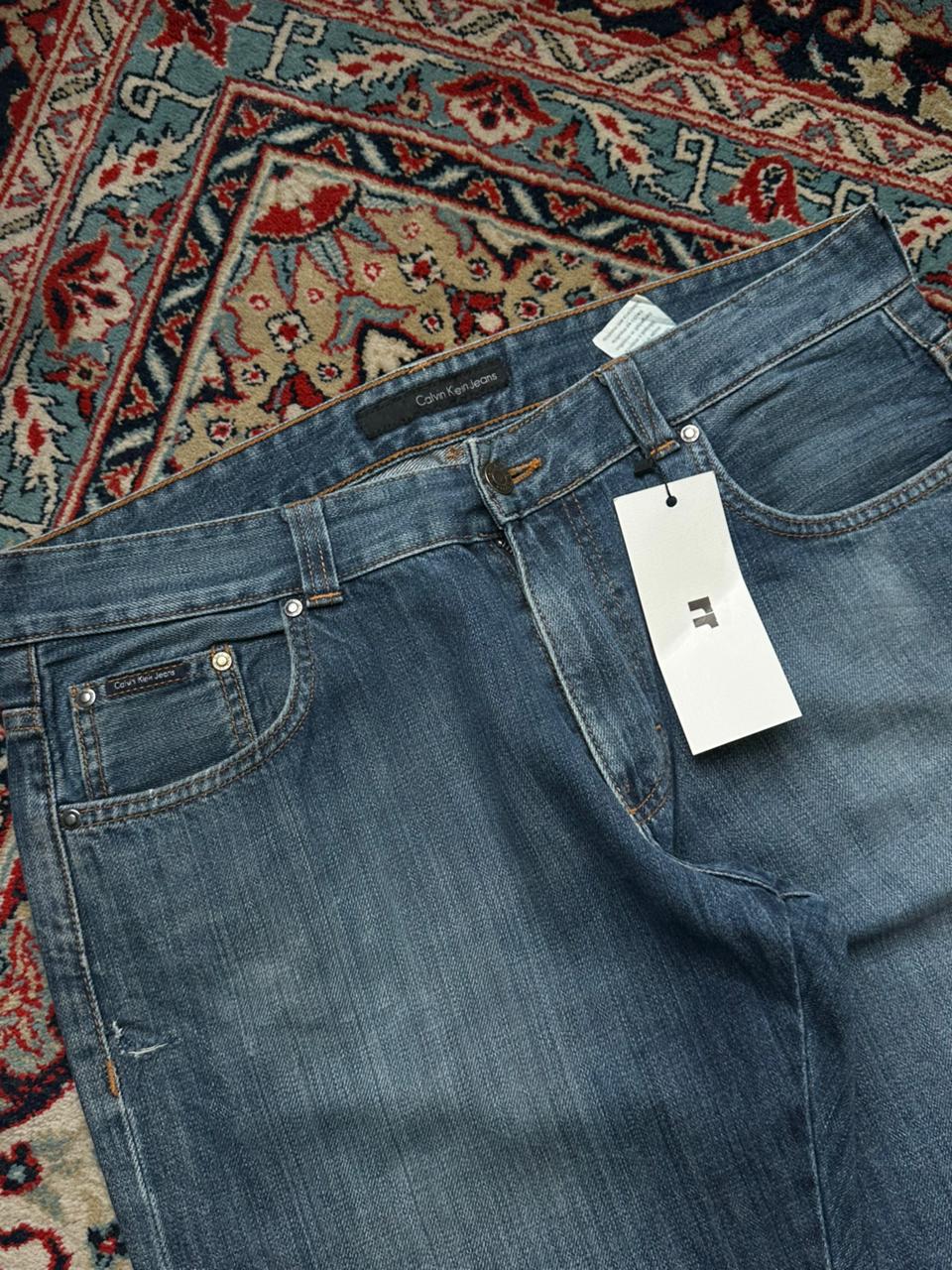 Calvin Klein Washed Blue Straight FIT Denim Jeans - 34