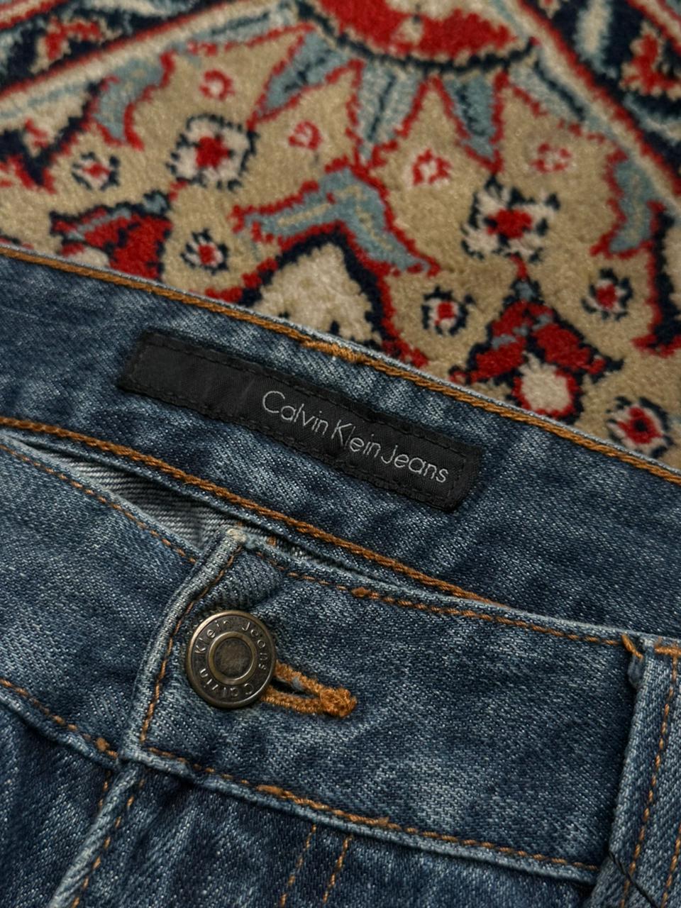Calvin Klein Washed Blue Straight FIT Denim Jeans - 34