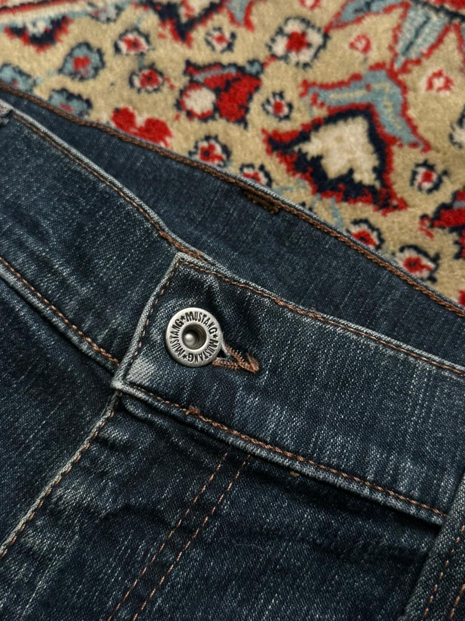 Mustang Dark Wash Non stretchable Straight FIT Denim Jeans