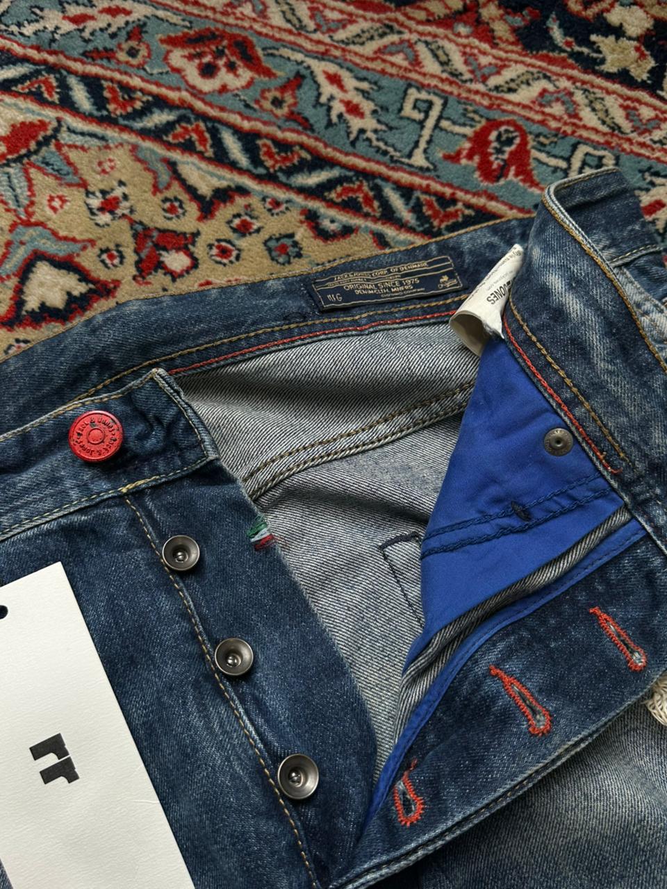 Jack & Jones Erik Original Anti Fit 96(straight fit) Blue Distressed Denim Jeans - 36