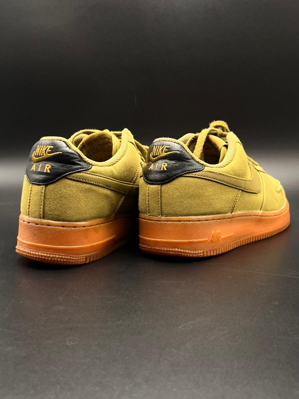 Nike Air Force 1 07 LV8 GREEN GUM