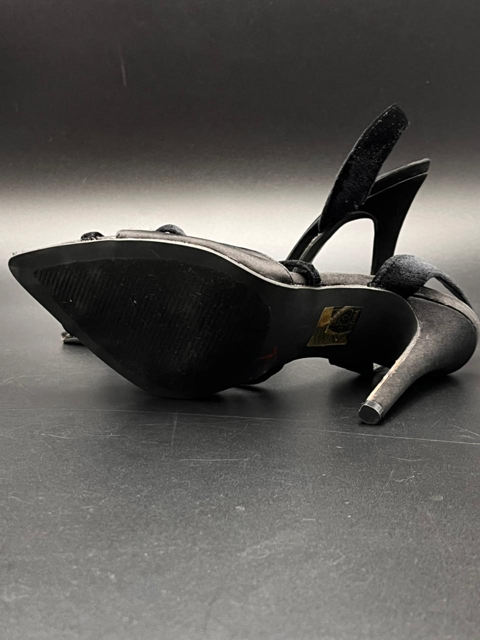 Fashion Nova Butterfly-17 Black Velvet Bow Stiletto Pointed Heels