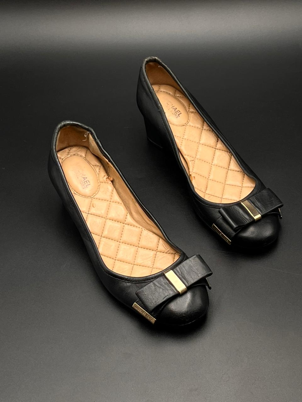 Michael Kors Black Leather Fulton Bow Block Heel