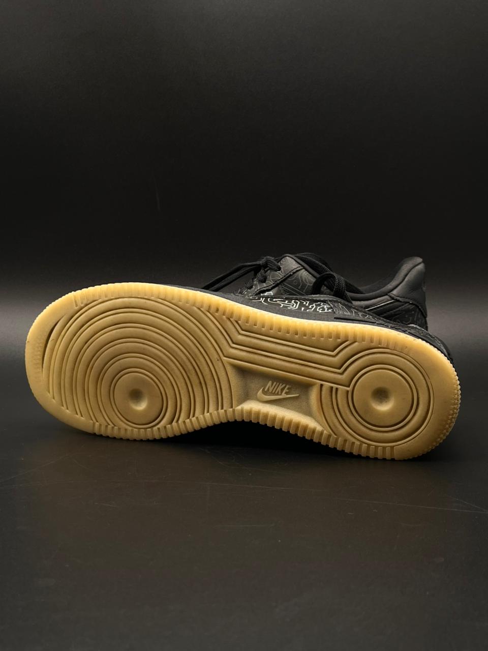 NIKE AIR FORCE 1 LOW COMPUTER CHIP SPACE JAM