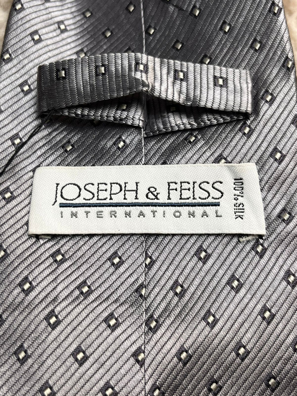 Joseph & Feiss International  Geometric Squares Pattern TIE