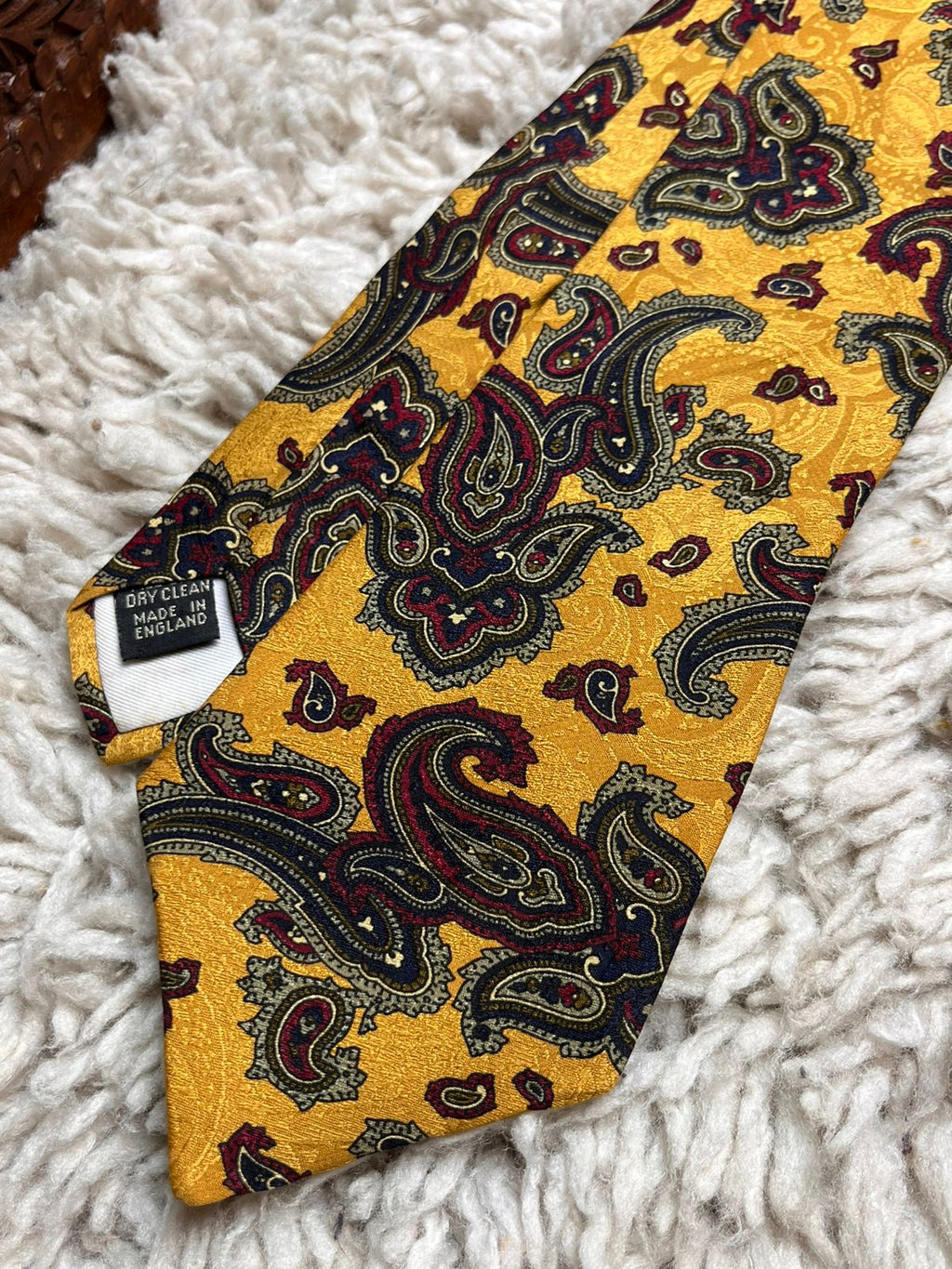 Frank Theak & Roskilly London Gold Red Paisley TIE