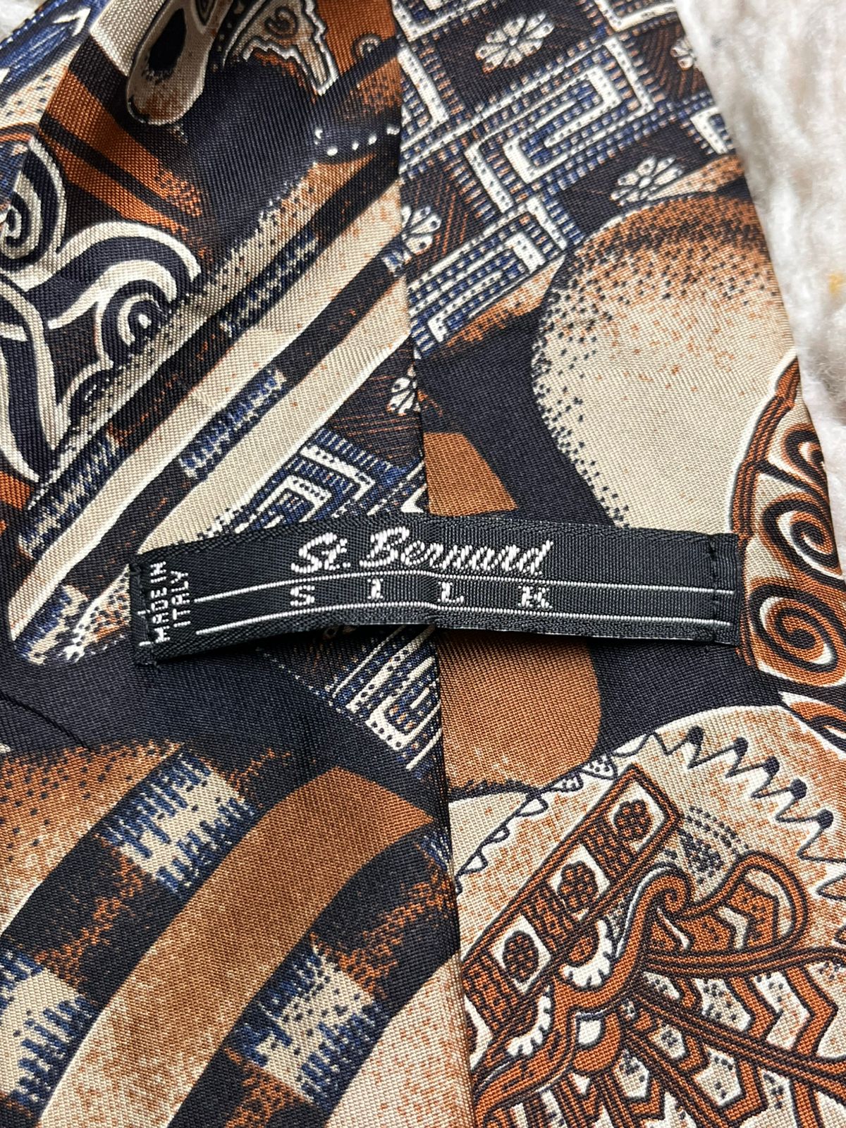 St. Bernard Grecian Pottery Pattern Brown TIE