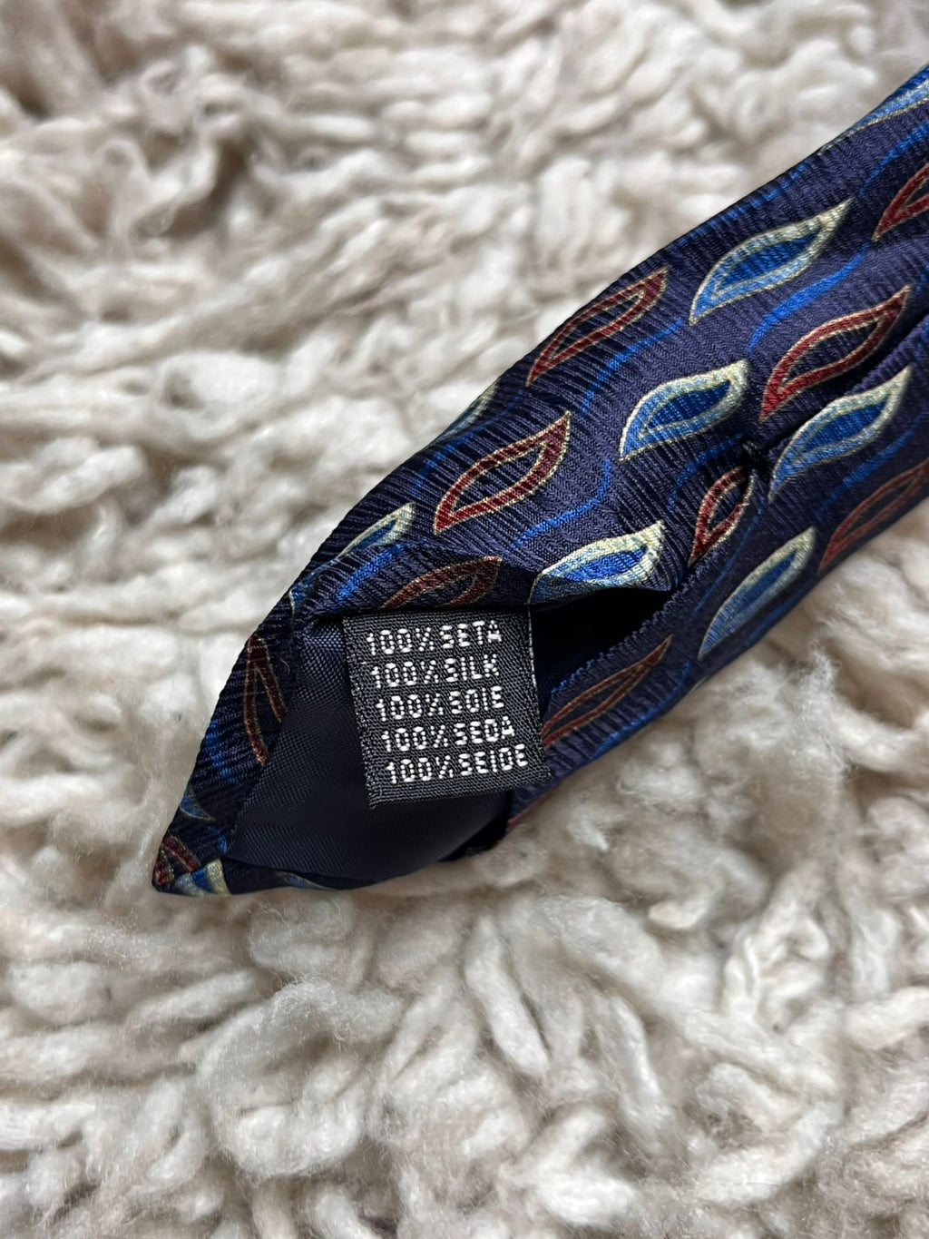 Vintage Pure Silk Navy Blue Red Geometric Abstract Flame Pattern TIE