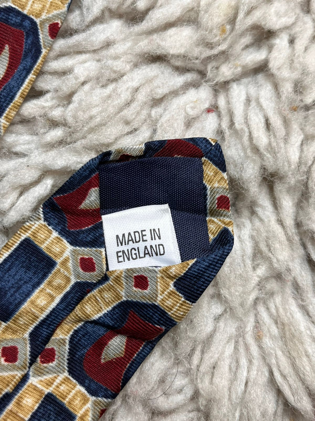 ST BERNARD Vintage Geometric Abstract TIE