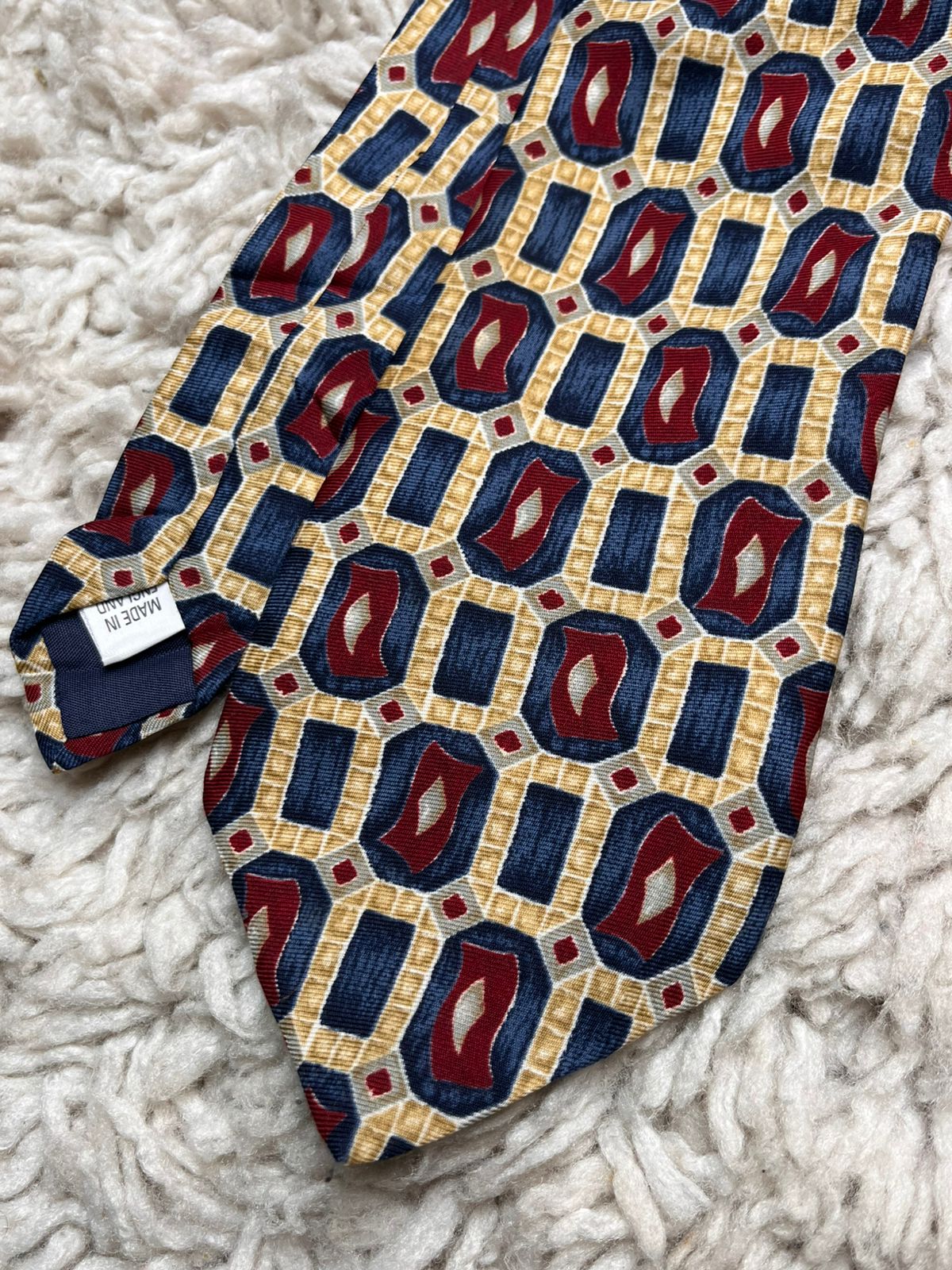 ST BERNARD Vintage Geometric Abstract TIE