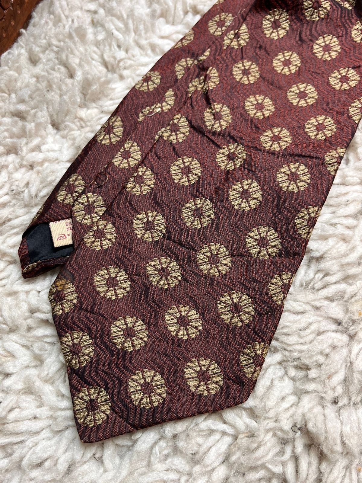 Romeo Gigli Geometric Floral Medallion TIE