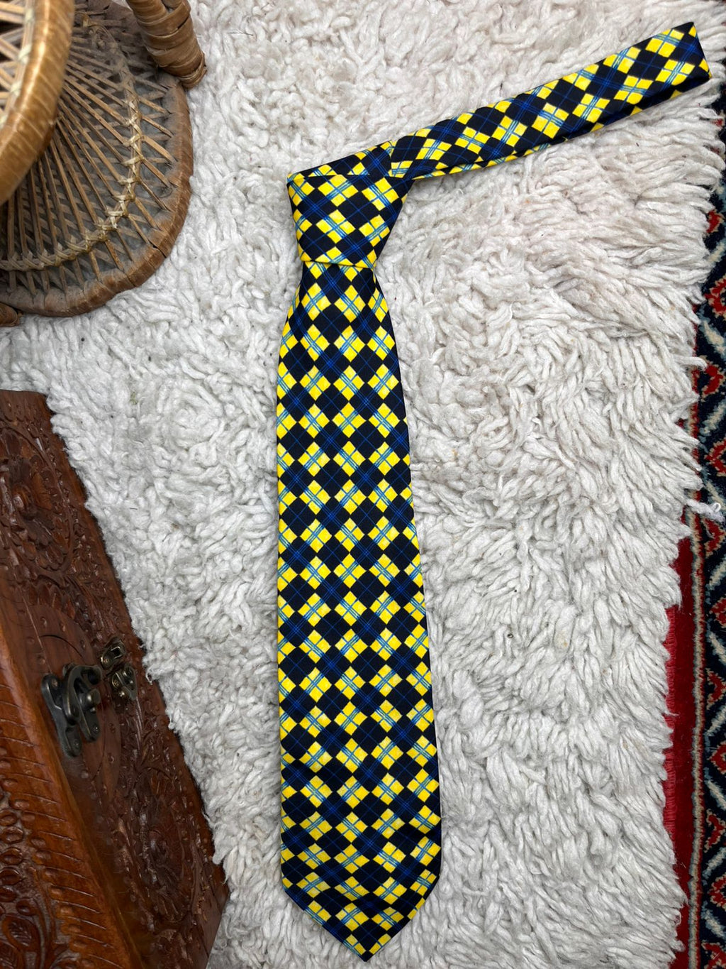 St. Bernard Men's Bold Check Plaid Polyester Patterned TIE