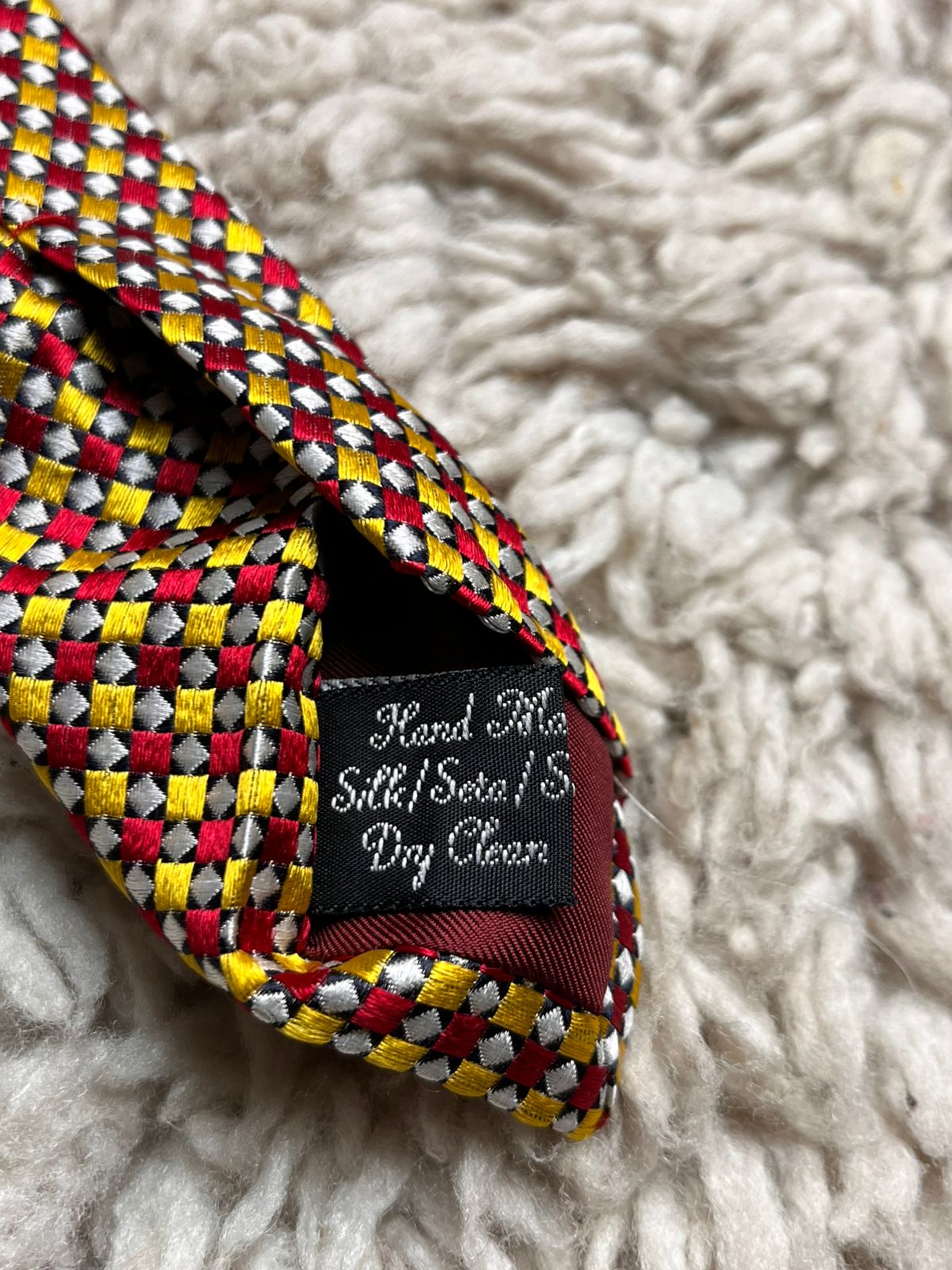 Holliday & Brown Geometric TIE