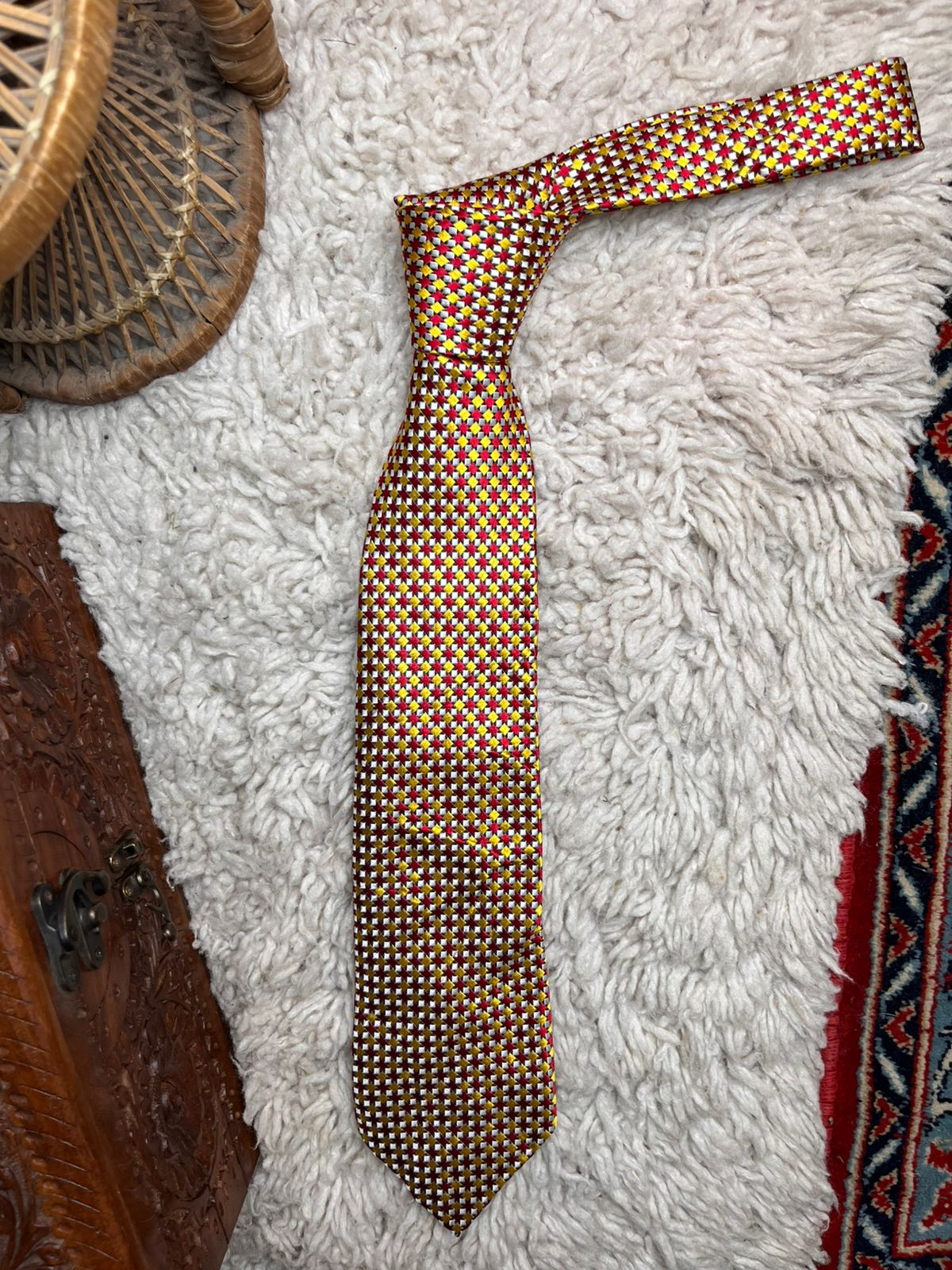 Holliday & Brown Geometric TIE