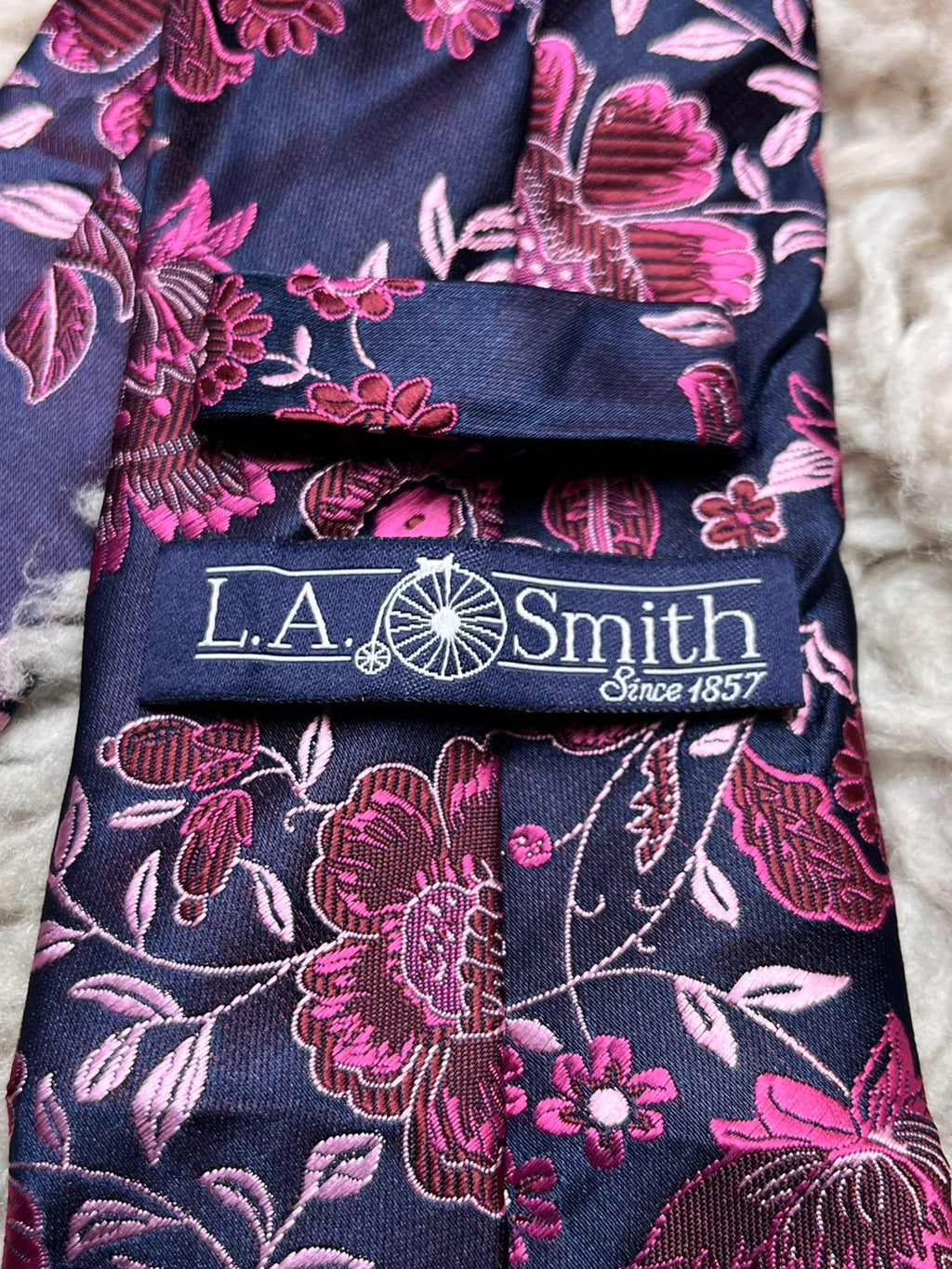 L.A. Smith Navy Blue Pink Floral Rose Pattern Tie