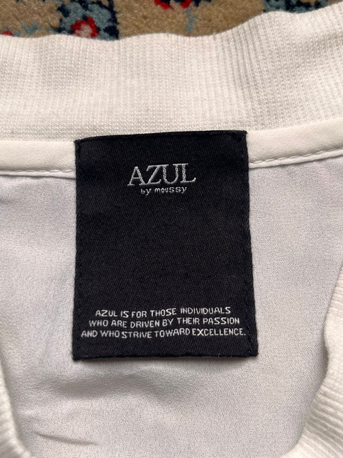 AZUL BY MOUSSY White Floral Lace Full Zip Jacket