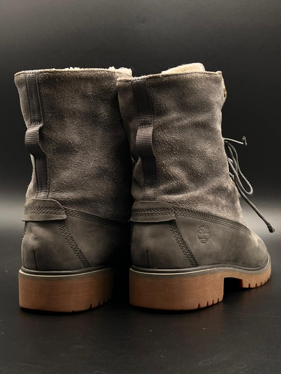 Timberland Grey Suede Lace Up Fleece Boots - 39.5