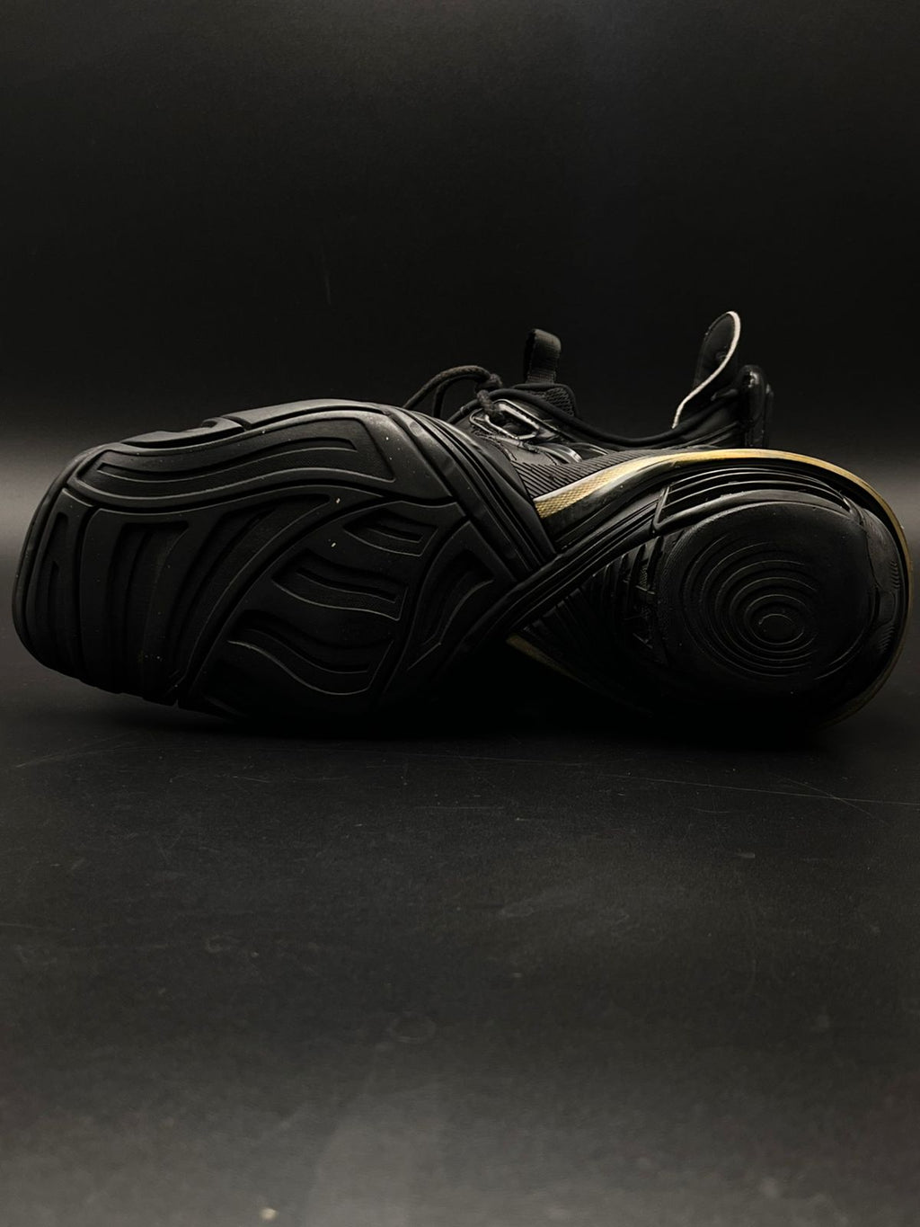 BALENCIAGA TYREX LOW-TOP BLACK SNEAKERS - 45